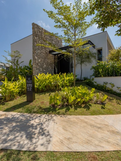 Imagem do serviço: Como deixar pequenos espaços mais verdes com paisagismo inteligente